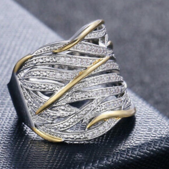 NEW Gorgeous 925 Sterling Silver Two tone Ring - Picture 7 of 10